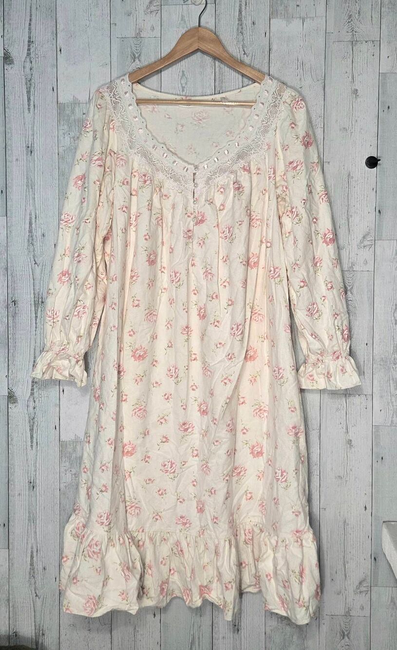 Vtg Victoria's Secret Cotton Flannel Floral Cottagecore Grannycore Nightgown Sz.